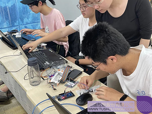 1658199117605599.jpg 2c.jpg