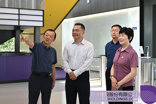 1686721376267573.jpg 640c.jpg